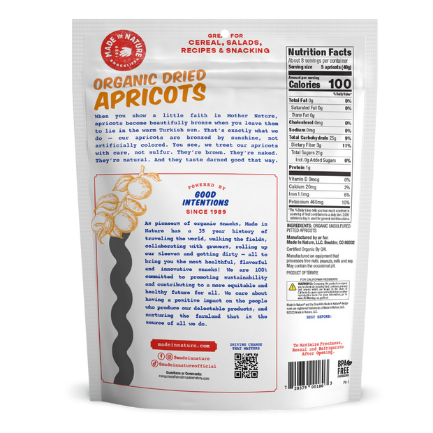 Back of a package of 11oz organic dried apricots with branding and nutritional information.